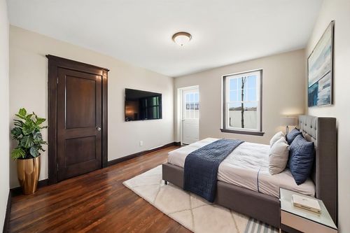 19-39 Richardson Ave, Wakefield, MA, 01880 | Card Image