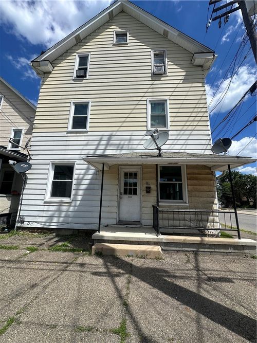 400 W Wayne Street, City of But SW, PA, 16001 | Card Image