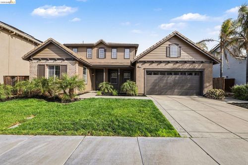 6372 Crystal Springs Cir, Discovery Bay, CA, 94505 | Card Image