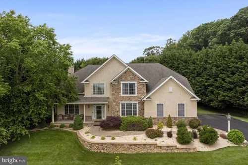 2 Windsor Ct, Landenberg, PA, 19350-1064 | Card Image