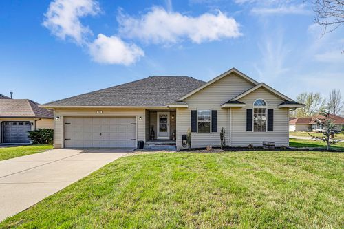 5462 W Lombard St, Springfield, MO, 65802-5930 | Card Image