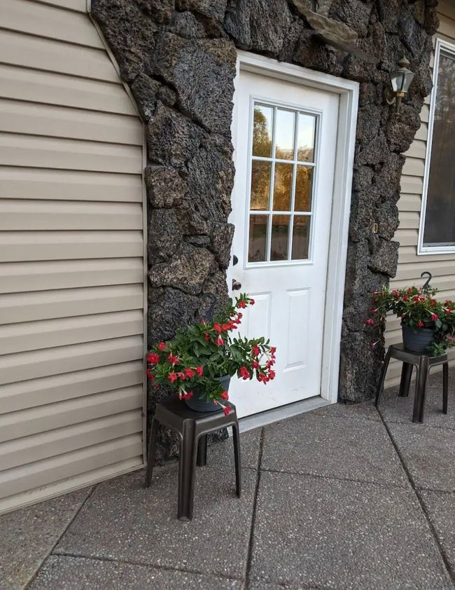 Entrance to property | Image 14