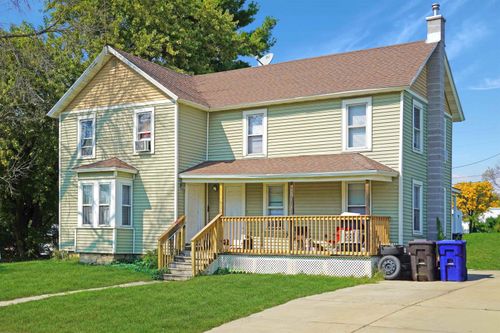 910 Water St, WILTON, WI, 54670-7714 | Card Image