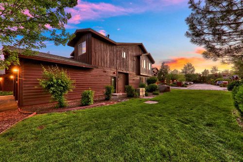 8-10592 Boulders Rd, Truckee, CA, 96161-2315 | Card Image