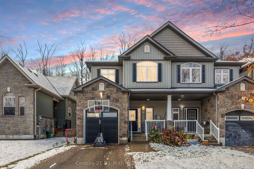 54 Isabella Dr, Orillia, ON, L3V0E2 | Card Image