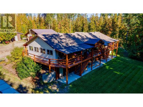 2681 Trans Canada Hwy. Other, Sorrento, BC, V0E2W0 | Card Image
