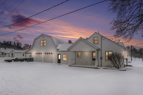 328 Buchanan Ave, Kalamazoo, MI, 49001-5320 | Card Image