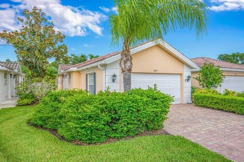 7617 Camminare Dr, SARASOTA, FL, 34238-4776 | Card Image