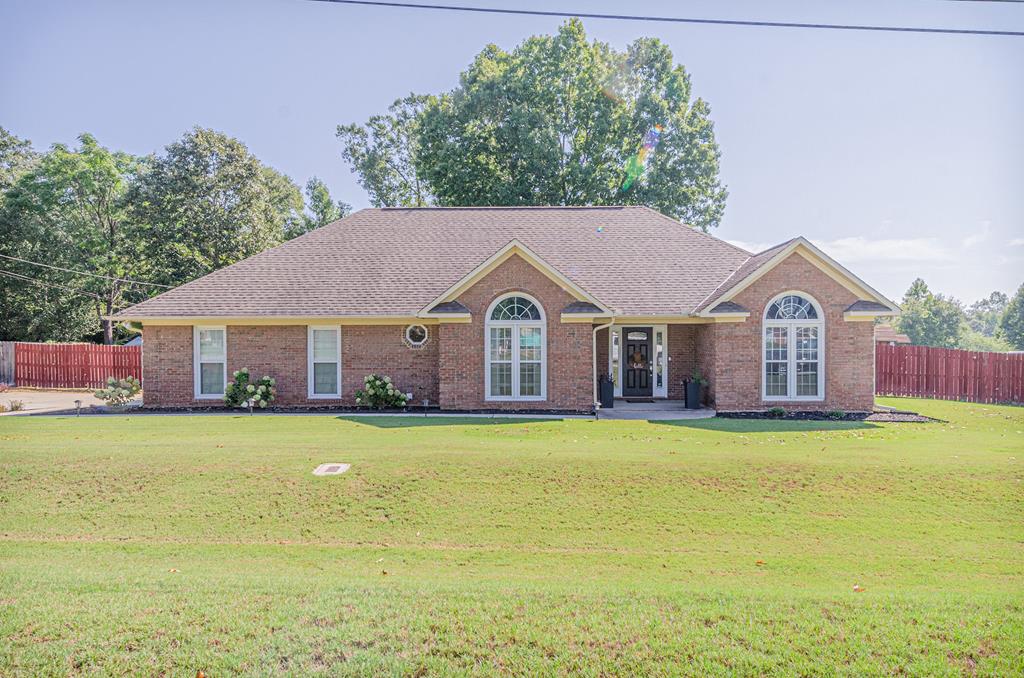 Pierce Point Dr, Phenix City, AL 36867