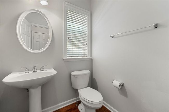 2798 Loftview Sq, Townhouse with 3 bedrooms, 4 bathrooms and null parking in Atlanta GA | Image 6