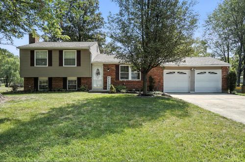 5766 Elmcris Dr, Milford, OH, 45150-2352 | Card Image