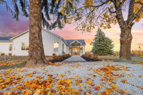 2685 Selle Rd, Sandpoint, ID, 83864-7962 | Card Image