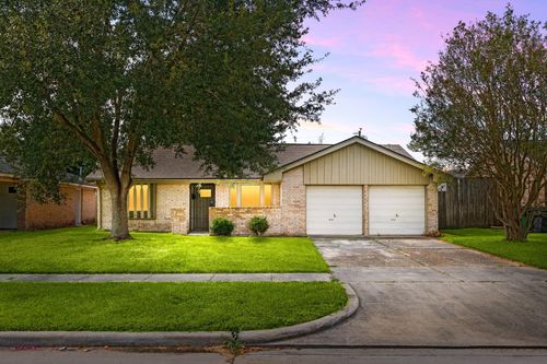 4031 Curly Oaks Dr, Houston, TX, 77053-1424 | Card Image