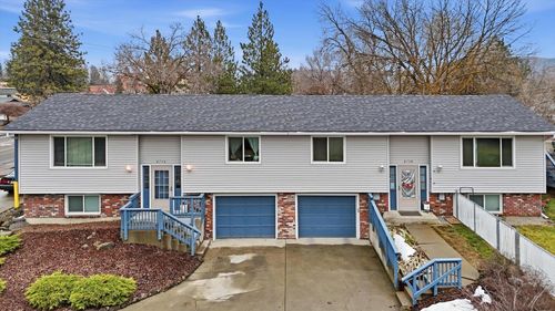 2716 E 37th Ave, Spokane, WA, 99223-4516 | Card Image