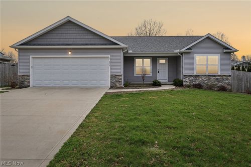 471 Tulip Trl, Wadsworth, OH, 44281-1248 | Card Image