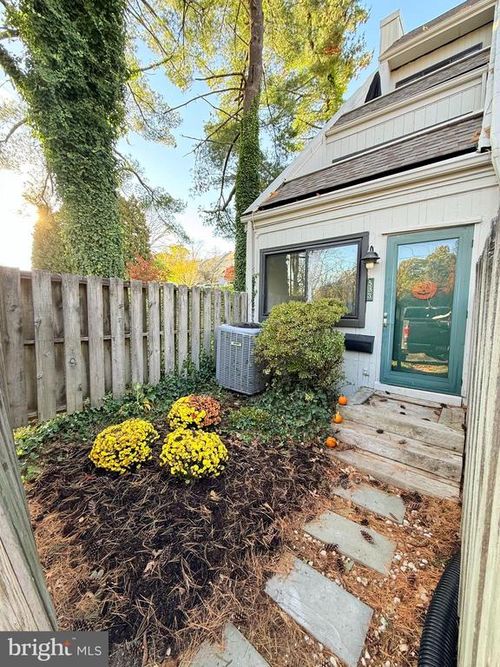 533-533 Summit House, WEST CHESTER, PA, 19382-6513 | Card Image