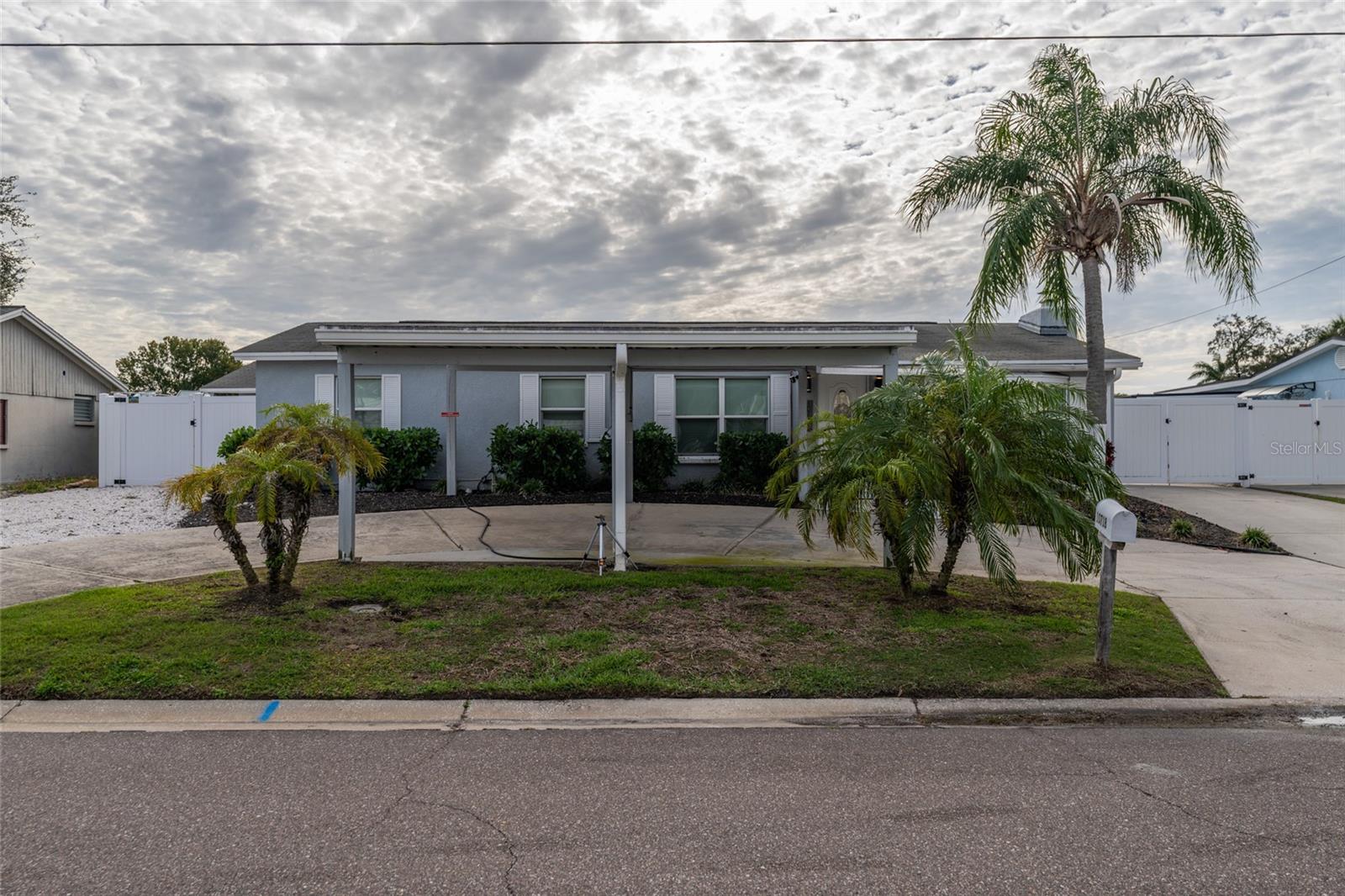 Dalton Ave, Tampa, FL 33615