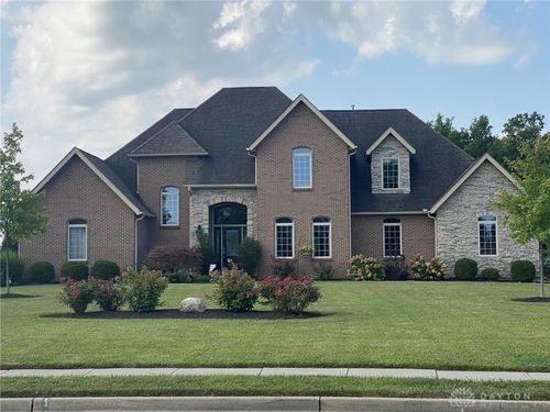 673 Sedgwick Way, Troy, OH, 45373-5421 | Card Image