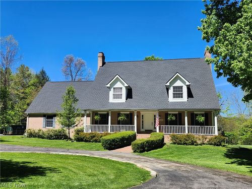 1013 Brandt Rd, Geneva, OH, 44041-8360 | Card Image