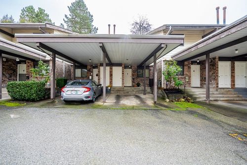 239-7447 140 St, Surrey, BC, V3W6G5 | Card Image