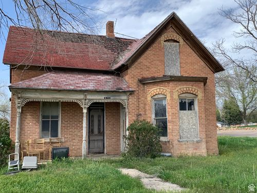 268 S 700 E, Mt Pleasant, UT, 84647-1665 | Card Image