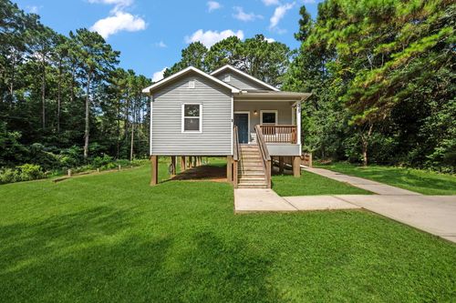 325 Cemetery Rd, Coldspring, TX, 77331-5307 | Card Image