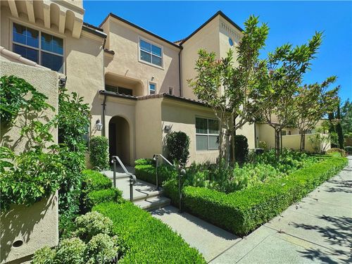 129 Briarberry, Irvine, CA, 92618-0840 | Card Image