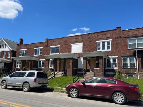 812 E Whittier St, Columbus, OH, 43206-2978 | Card Image