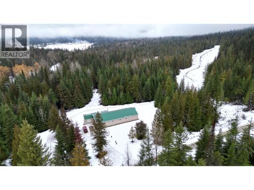 1925 Mcdaniels Rd, Castlegar, BC, V1N4T2 | Card Image
