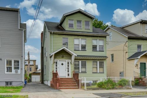 90 Goodwin Ave, Newark, NJ, 07112-1805 | Card Image