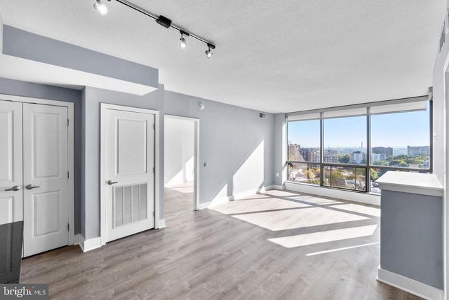 APT-909 - 2001 15 Th St N, Condo with 2 bedrooms, 2 bathrooms and null parking in ARLINGTON VA | Image 33