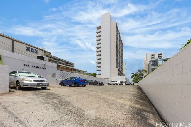 APT-1001 - 1520 Ward Ave, Condo with 2 bedrooms, 2 bathrooms and 1 parking in Honolulu HI | Image 18