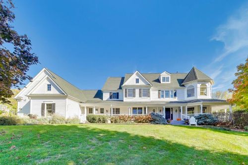 35 Dundee Ln, Barrington, IL, 60010-5105 | Card Image