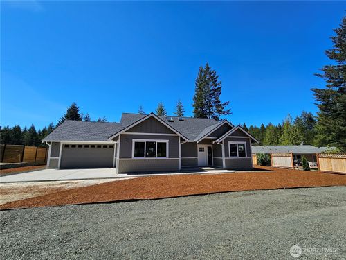 33 E Michelle Ct, Union, WA, 98592-9413 | Card Image