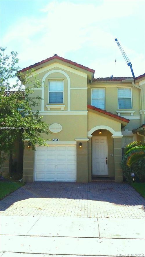 7951 Nw 107th Ct, Doral, FL, 33178-6062 | Card Image