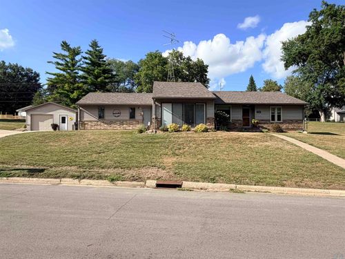1130 W Willow St, Cherokee, IA, 51012 | Card Image
