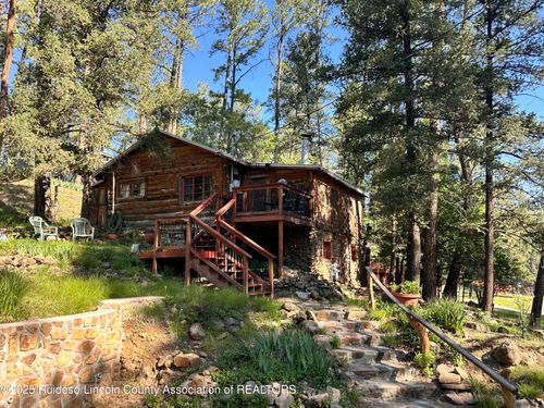 401 2nd St, Ruidoso, NM, 88345-7522 | Card Image