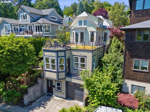 7608 S Hood Ave, Portland, OR, 97219 | Card Image