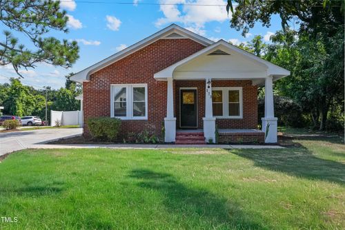 173 S Hardin St, Southern Pines, NC, 28387-4609 | Card Image