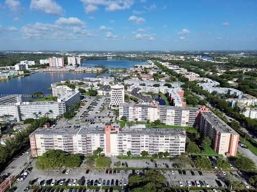 1-1770 Ne 191st St, Miami, FL, 33179-4221 | Card Image