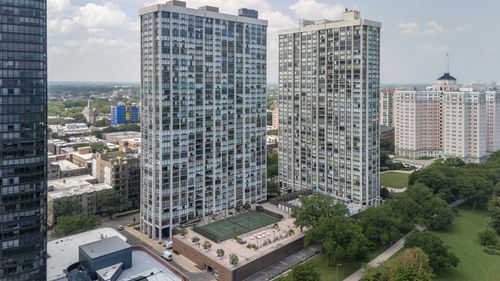 apt-712-5445 N Sheridan Rd, Chicago, IL, 60640-7456 | Card Image