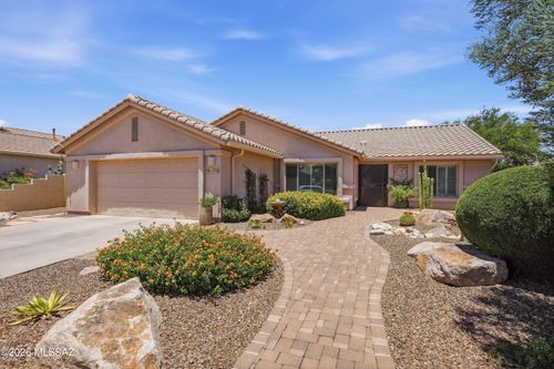 61776 E Oakwood Dr, Tucson, AZ, 85739-2419 | Card Image