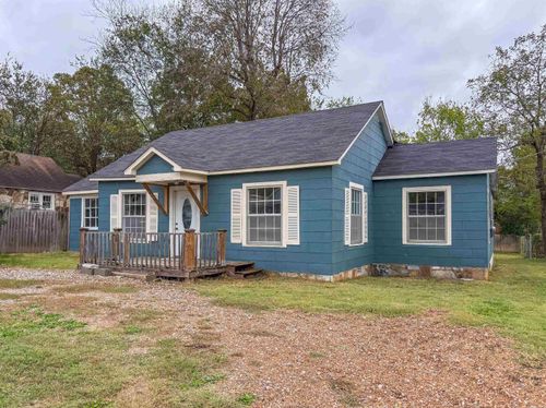 1520 N Central Ave, Batesville, AR, 72501-2803 | Card Image