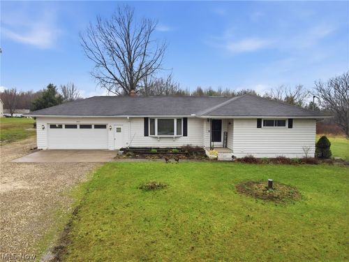 14557 Ellsworth Rd, Berlin Center, OH, 44401-9742 | Card Image