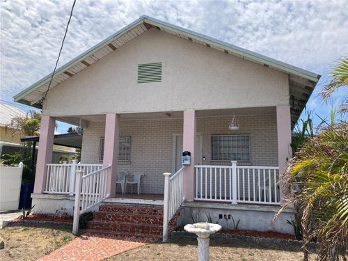 2405 Corrine St, TAMPA, FL, 33605-6540 | Card Image