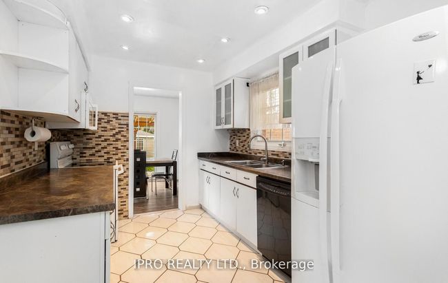 353 Rutherford Rd N, House other with 4 bedrooms, 3 bathrooms and 4 parking in Brampton ON | Image 20