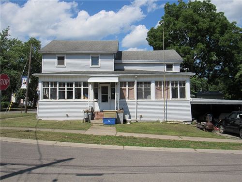 31 Caroline St, Clyde, NY, 14433-1301 | Card Image
