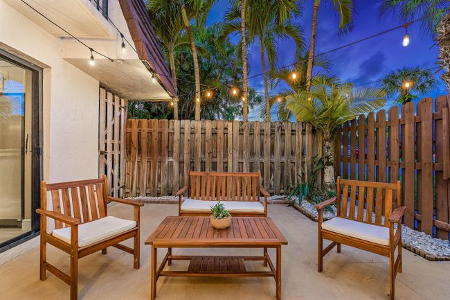 APT-12D - 825 Center St, Townhouse with 2 bedrooms, 3 bathrooms and null parking in Jupiter FL | Image 24