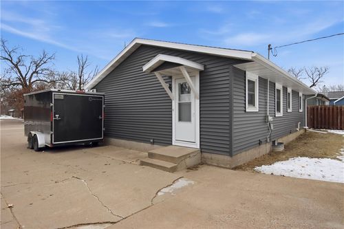 2553 Spooner Ave, Altoona, WI, 54720-1302 | Card Image