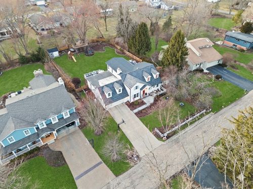 1020 S Grove Ave, Barrington, IL, 60010-5025 | Card Image